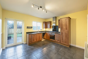 Photo 21- click for photo gallery